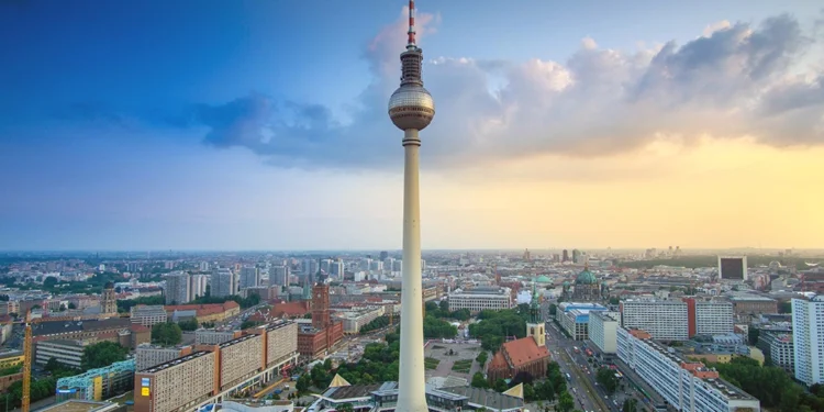 Expulsions de Guinéens en Allemagne : l’Ambassade annonce une suspension et une enquête