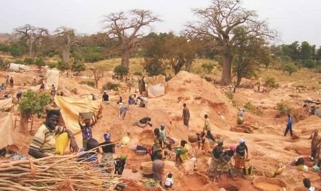Guinée: cinq ressortissants burkinabè arrêtés dans une opération contre l’orpaillage illégal à Mandiana