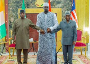 Sommet du fleuve Mano : après l’accord politique, l’armée guinéenne allège son dispositif aux frontières