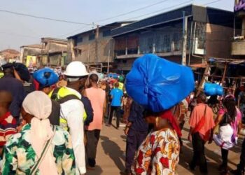 Guinée : des commerçantes d’Avaria protestent contre leur déguerpissement à Matam