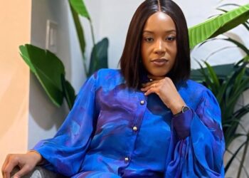 Guinée : Nènè Oumou Keita Diallo mise à l’honneur dans la campagne « Portraits de Femmes Guinéennes 2026 »