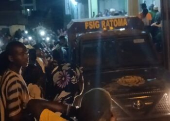 Conakry : panique à la mosquée de Kaporo après l’irruption d’un individu armé d&rsquo;un bâton 