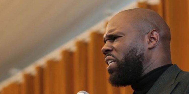 Afrique du Sud : l’activiste Kemi Seba arrêté, une procédure d’extradition en cours