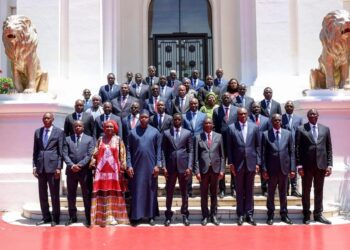 Sénégal : Diomaye Faye accélère les réformes et mise sur la jeunesse