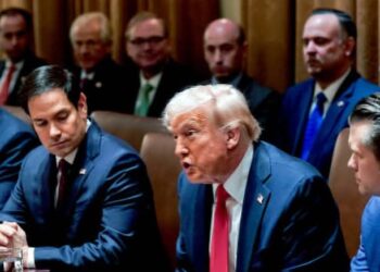 Tensions internationales : Donald Trump annonce un blocus naval du détroit d’Ormuz