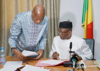 Mali : le gouvernement dénonce la dissimulation de carburant et promet des sanctions