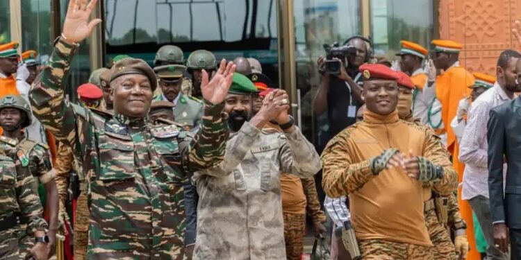 AES: Ouagadougou accueille une réunion stratégique des armées de l&rsquo;organisation 