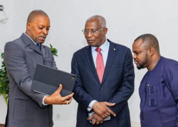 Guinée : insalubrité à Conakry, le Premier ministre chez le ministre de l&rsquo;assainissement 