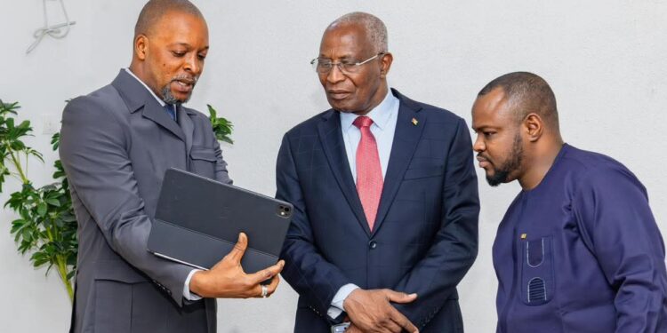 Guinée : insalubrité à Conakry, le Premier ministre chez le ministre de l&rsquo;assainissement 