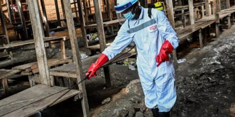 Ebola : l’Afrique en état d’alerte maximale