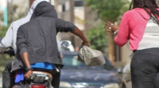 Guinée : le vol à l’arraché plonge des familles de Conakry dans la peur
