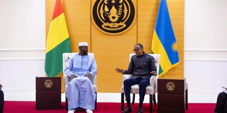 Kigali : Doumbouya et Kagame affichent leur rapprochement