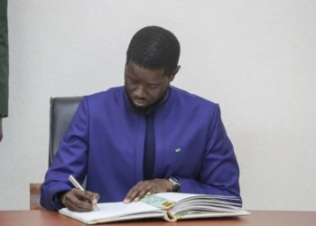 Sénégal : le silence de Diomaye Faye relance le débat sur la loi L29-L30
