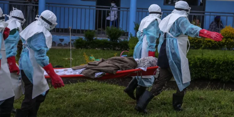 RDC : Ebola frappe durement les soignants en première ligne