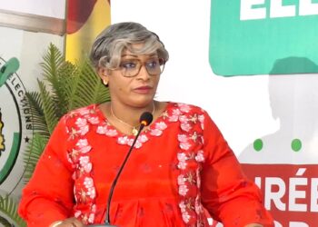 Scrutin du 31 mai en Guinée : Djenabou Touré affirme que « Plus de 50 % des CACV sont à l’œuvre »