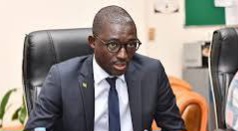 Sénégal : le directeur des Archives nationales démissionne et réaffirme son soutien à Ousmane Sonko