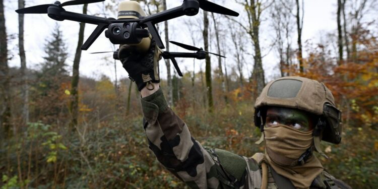 Mali : la guerre des drones fait de nouvelles victimes civiles à Ménaka