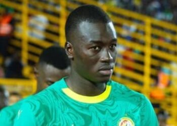 Pape Gueye claque la porte des Lions