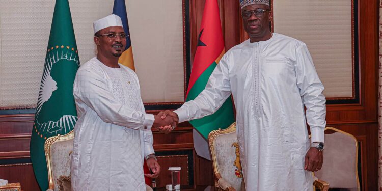 Chade estende mão à Guiné Bissau.