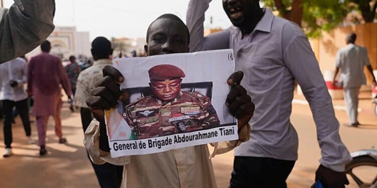 Niger : Après la tentative de putsch, le régime du général Tchiani s’enfonce dans le cercle vicieux des purges et de la paranoia militaire