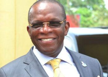 Guinée : Kassory Fofana quitte Conakry pour des soins à l’étranger