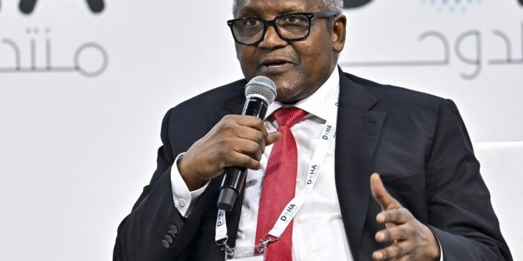 Dangote ouvre le capital de sa raffinerie à 10 millions d’investisseurs africains